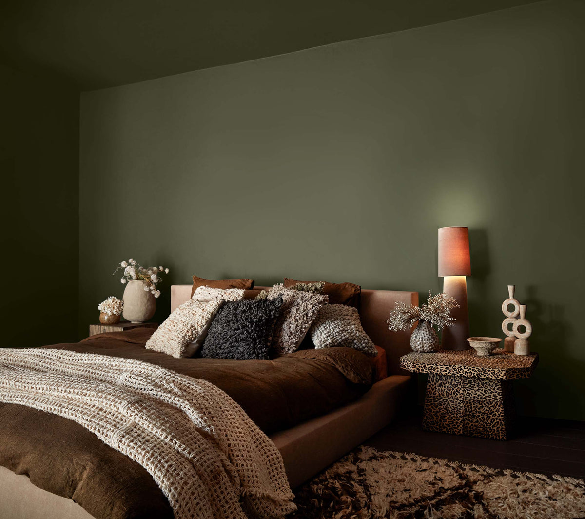 Reasons to paint your ceiling