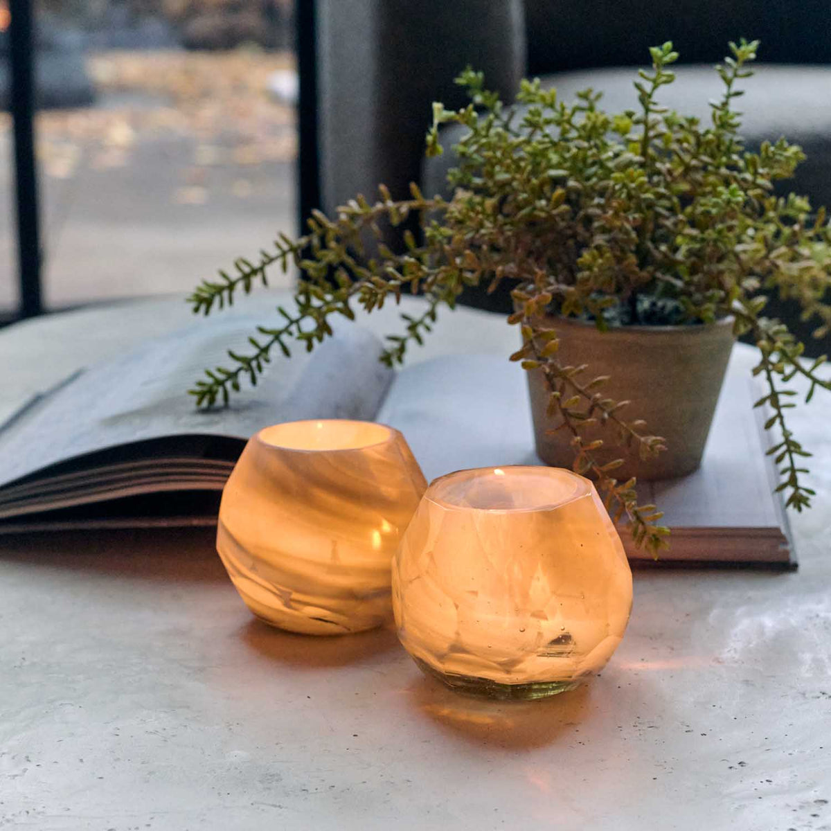 Oleander Glass Candle Holder