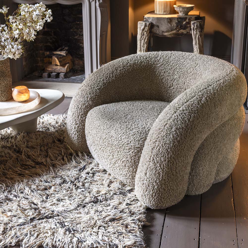 Almar Curved Armchair