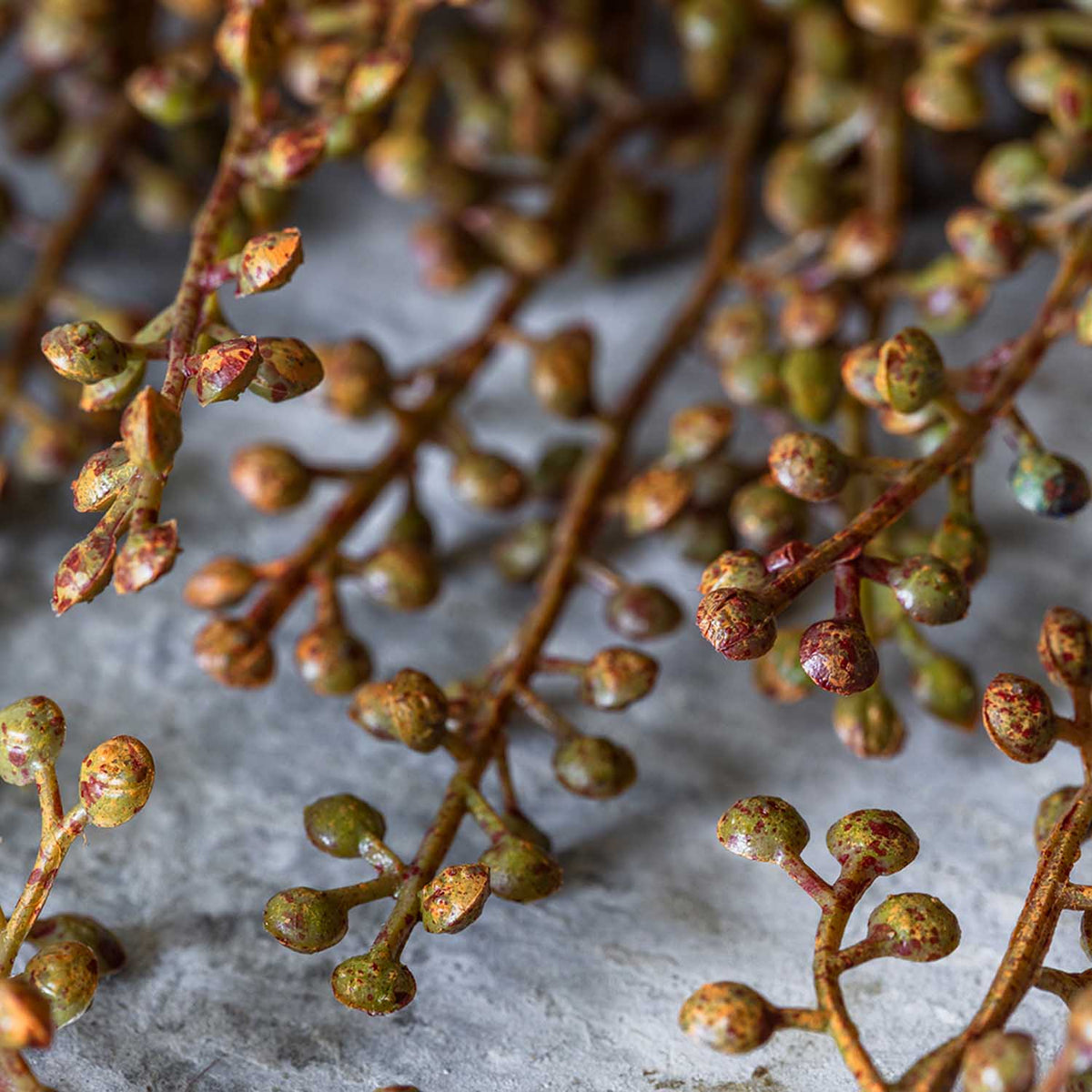 Artificial Hedge Parsley
