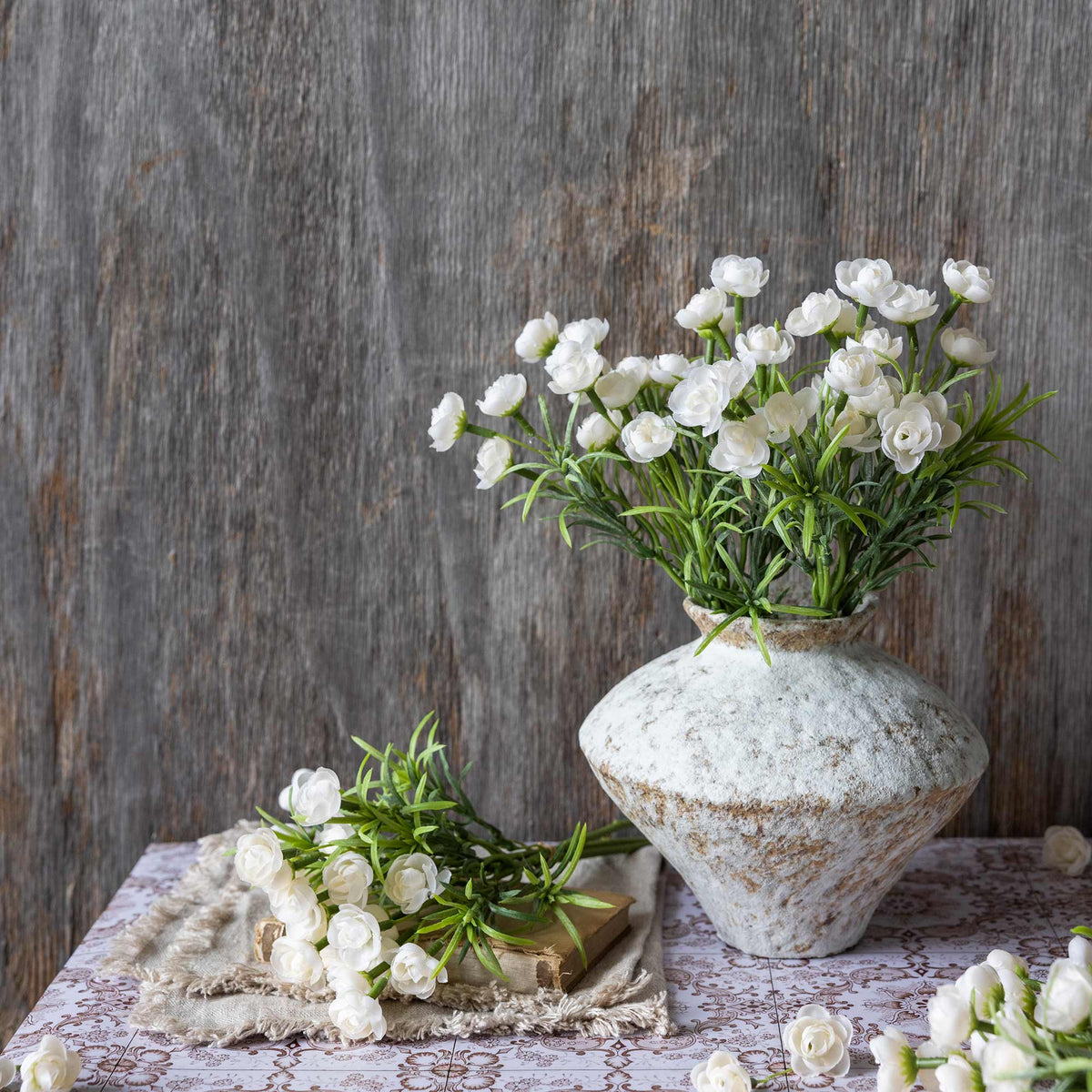 Artificial Hellebore Bunch, White