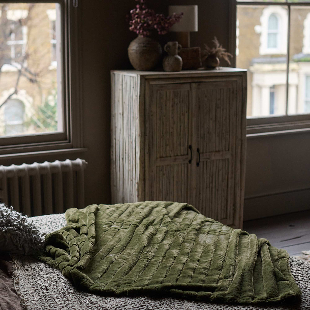 Alayna Faux Fur Throw