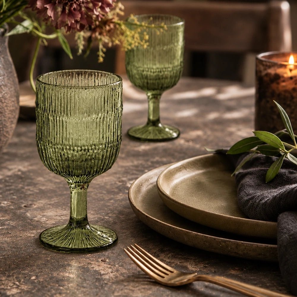 Aster Wine Glass, Green