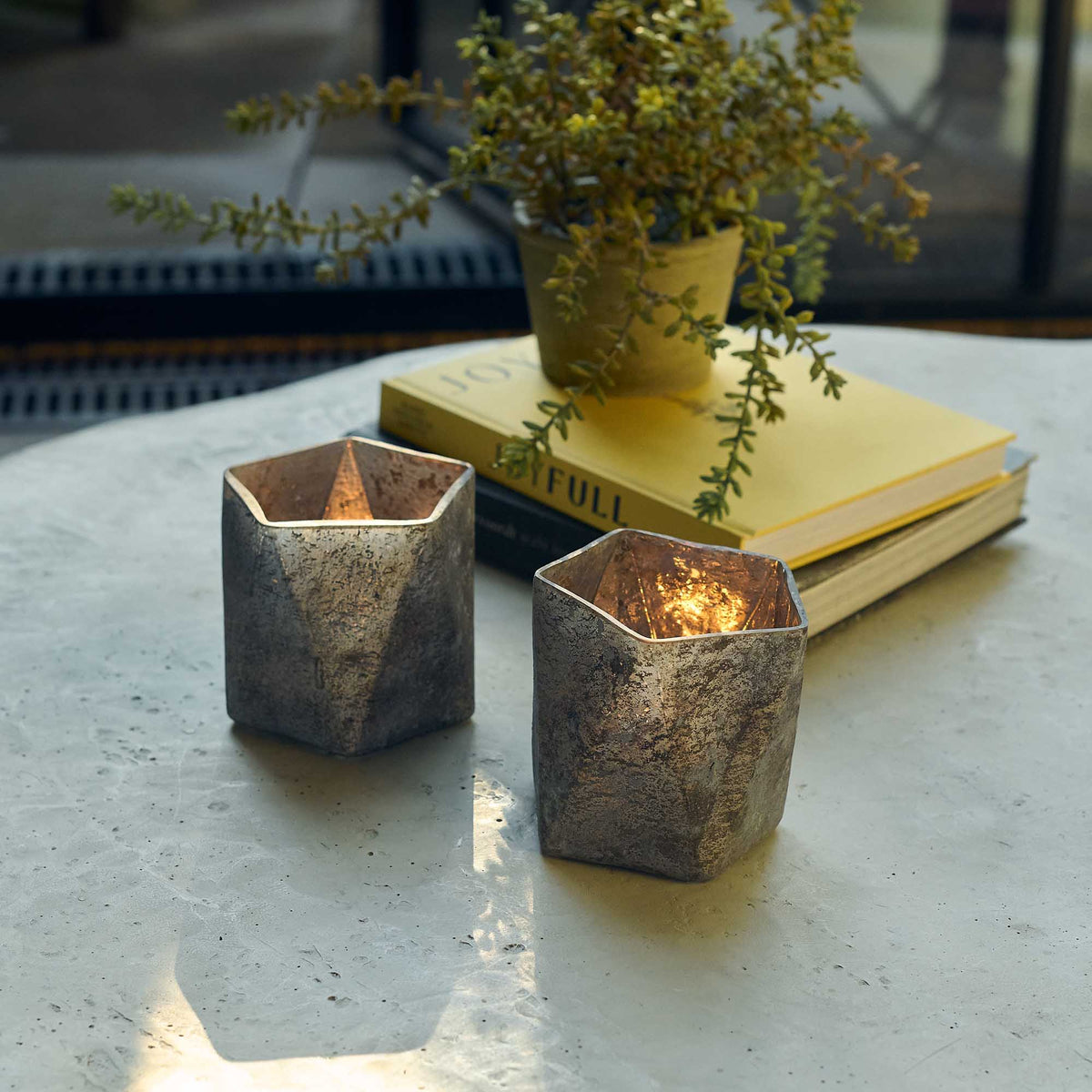 Evelyn Candleholder - Set of 2