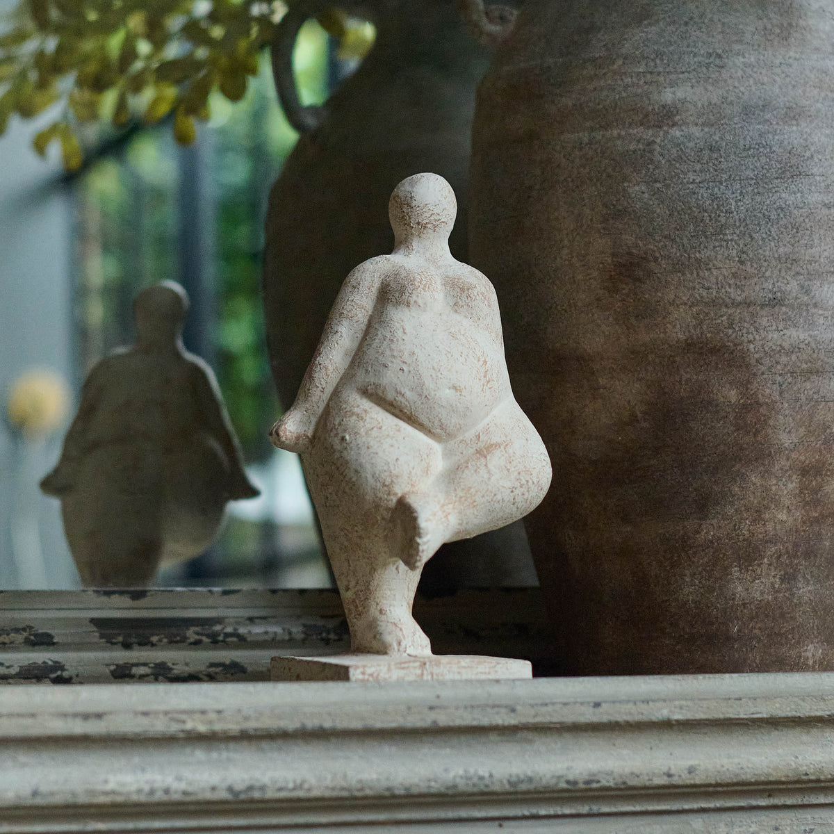 Rena Sculpture