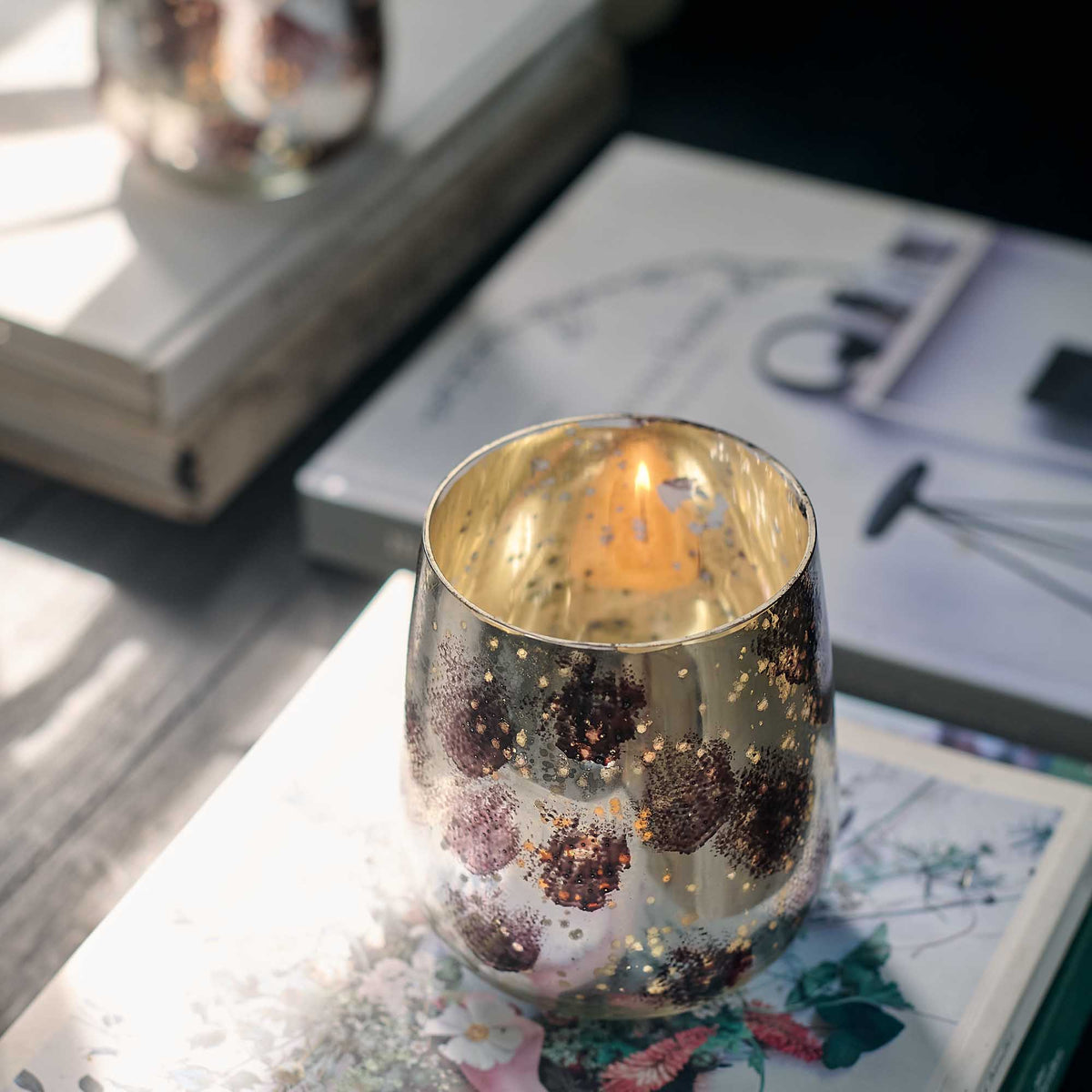 Shiro Glass Candle Holder