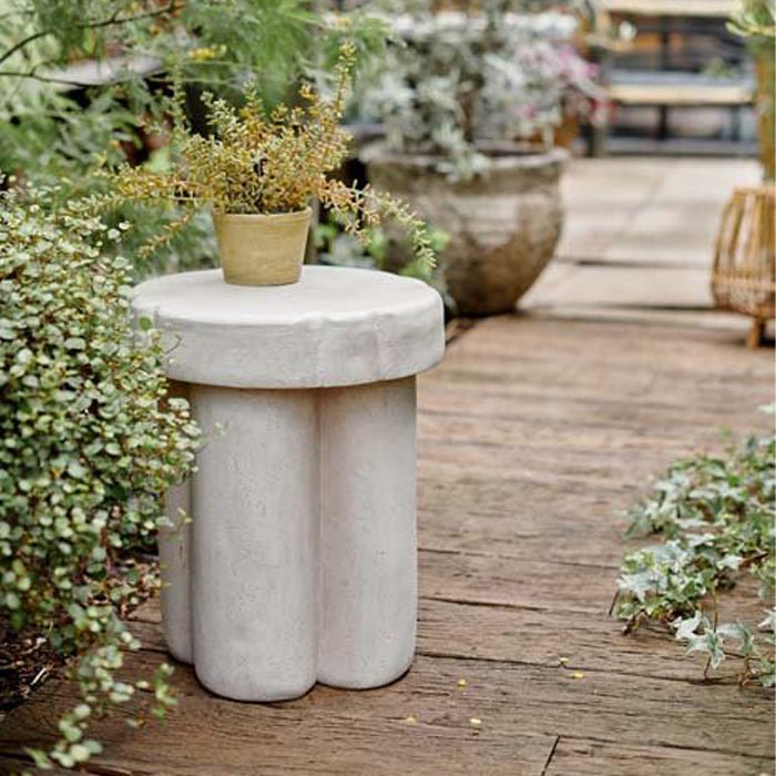 Terti Side Table