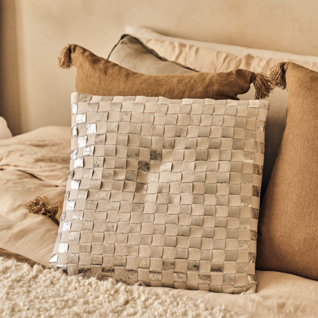 Arlingham Checkered Cushion