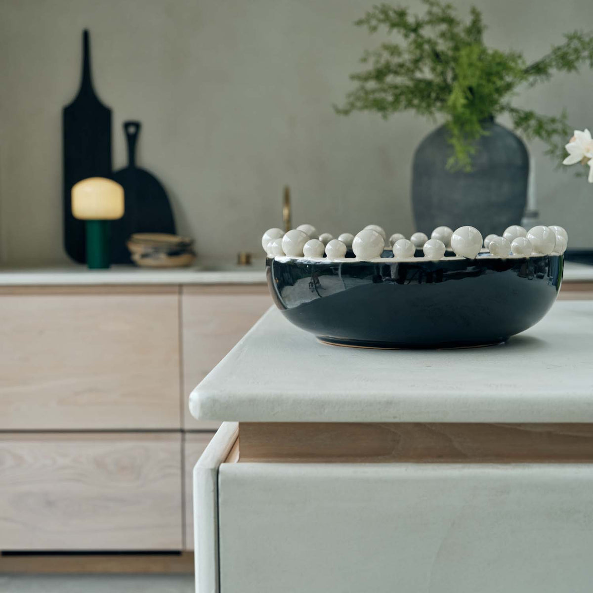 Bourton Bowl, Cream and Black
