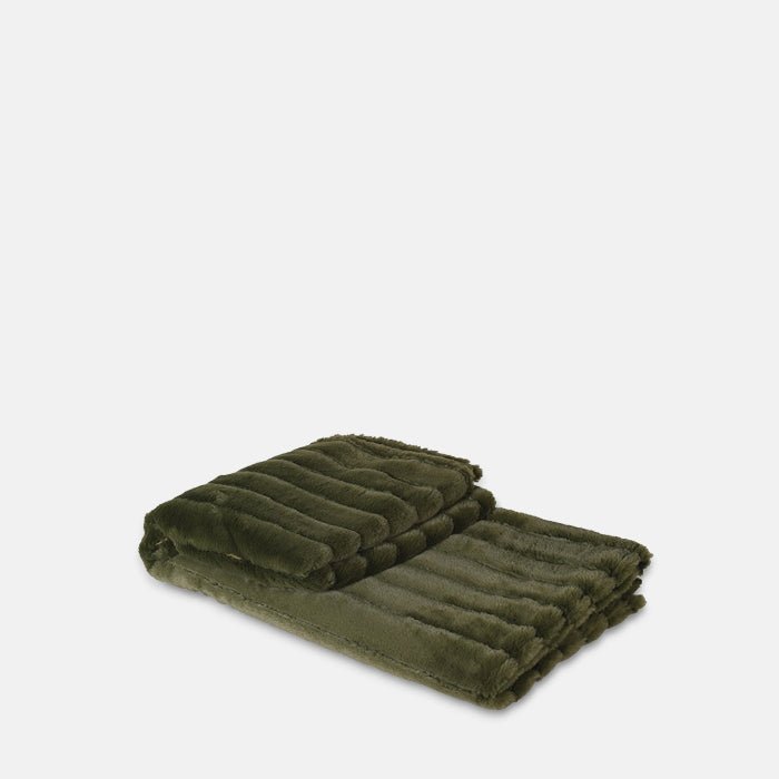 Alayna Faux Fur Throw