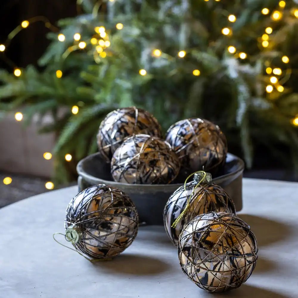Arbury Glass Baubles - Set of 6