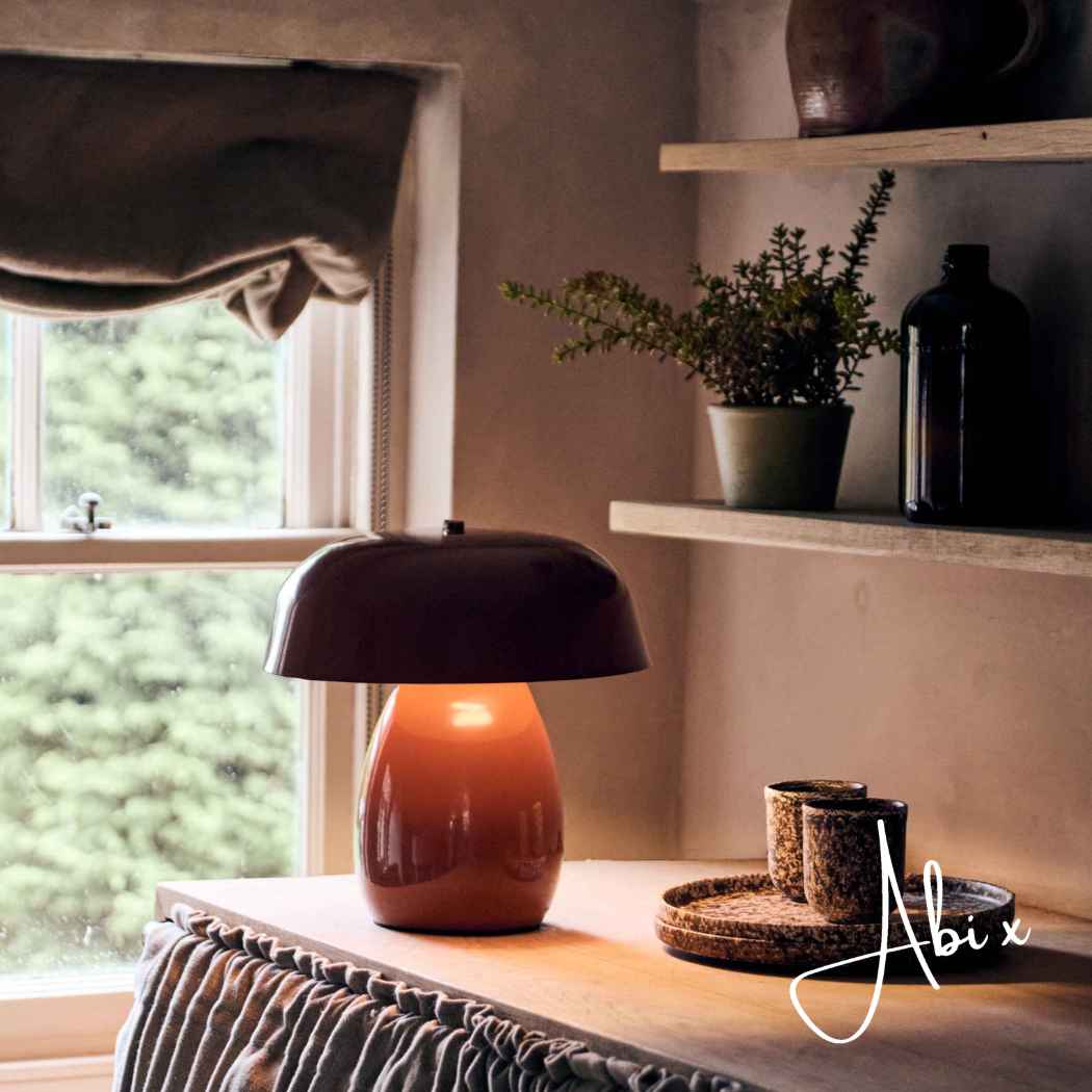 Coulston Metal Table Lamp