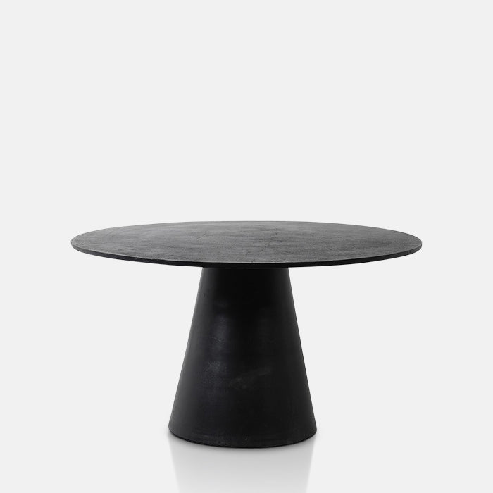 Round metal dining table in black
