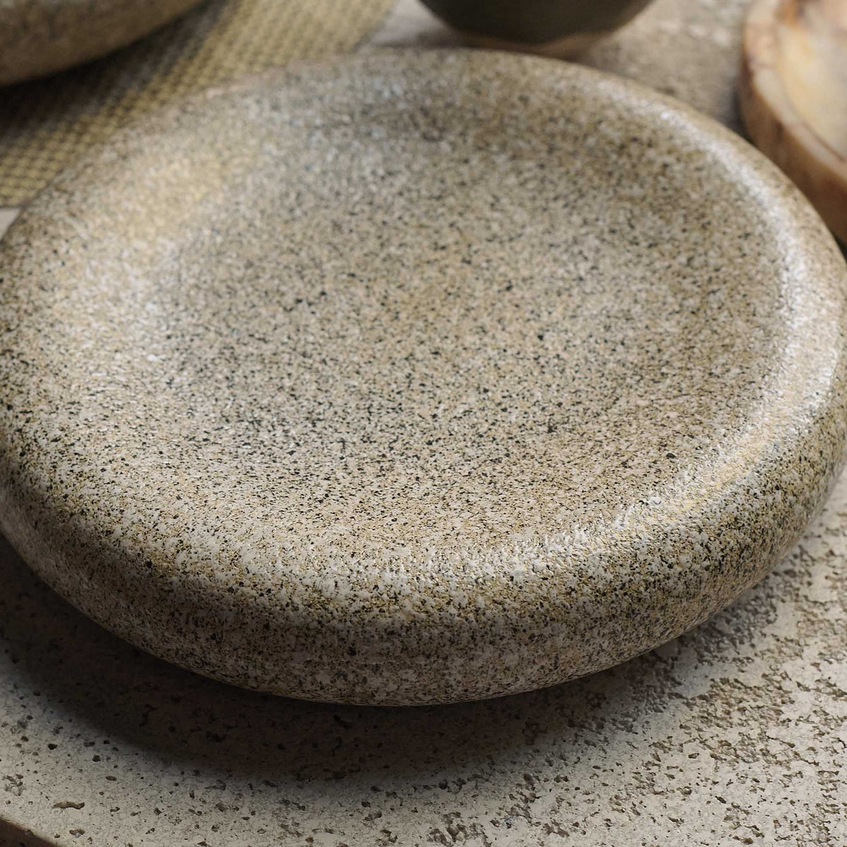 Aruna Plate, Granite