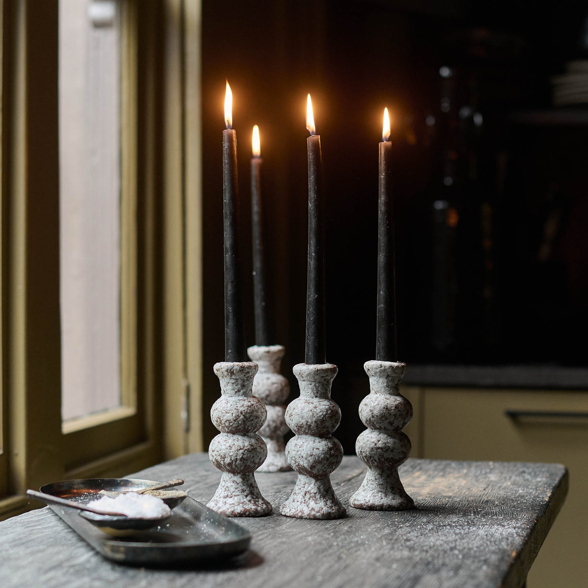 Avery Candle Holder