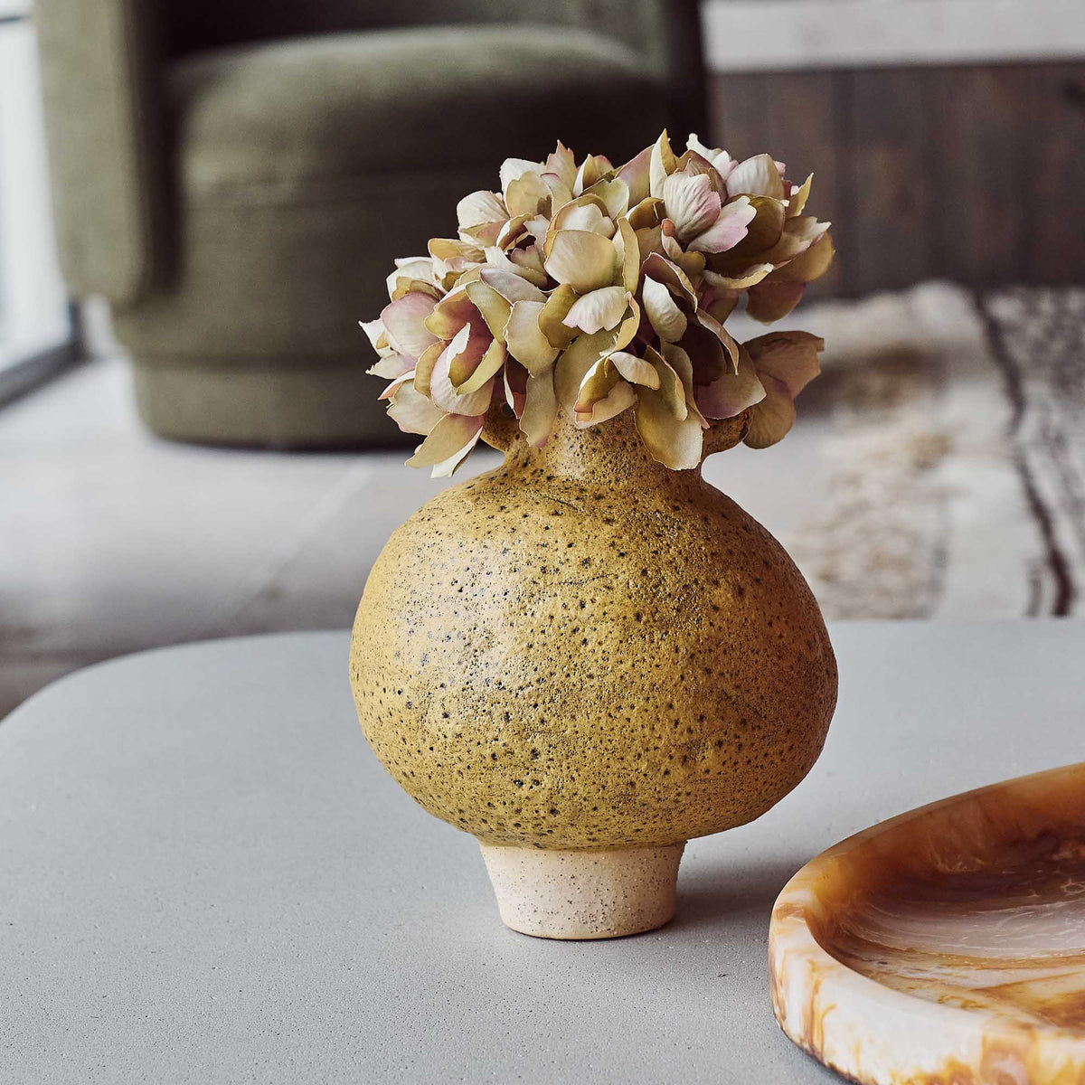 Bera Ceramic Vase